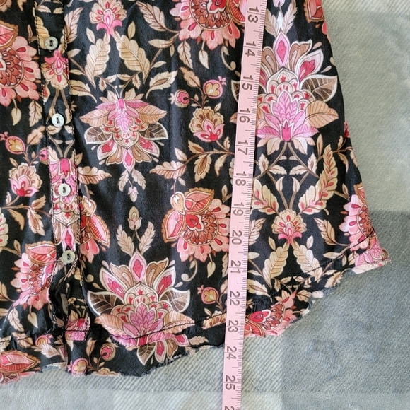 Cuno 100% Cotton Women's Button Up Blouse Black Pink Floral Flutter Sleeve M - Picture 10 of 10